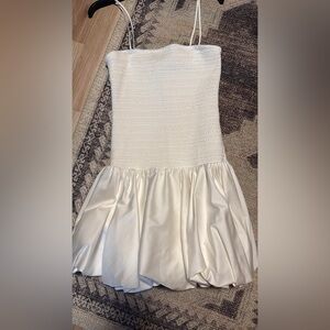 Alice and Olivia drop waist bubble white mini dress